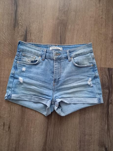 Krátke nohavice, bershka,xs