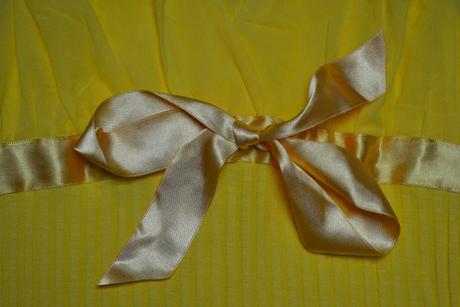 Elegantné tričko s výstrihom, m