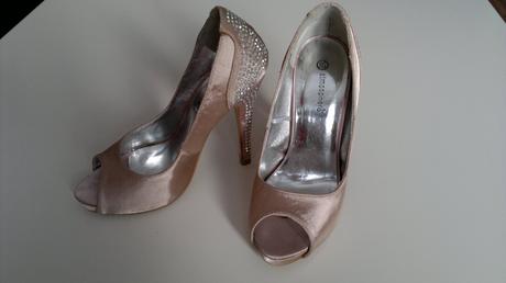 Staroružové high heels s kamienkami na podätku, 36