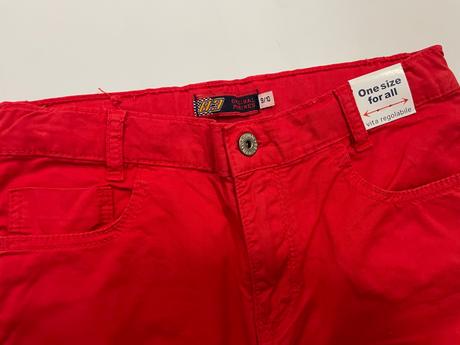 Om červené tenšie nohavice, original marines,134 / 140