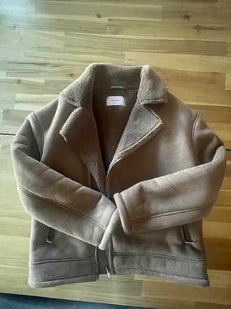 Reserved kabátik, reserved,152