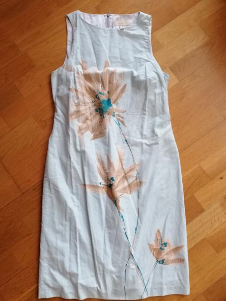 Bledomodré letne saty, 42