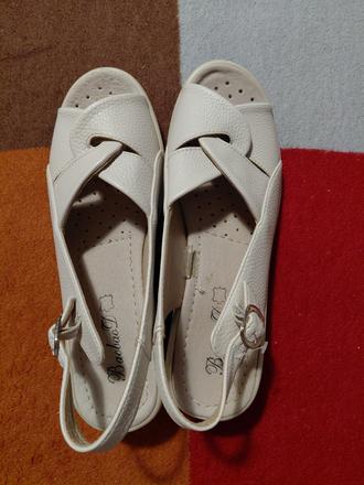 Sandalky vel. 38, 38