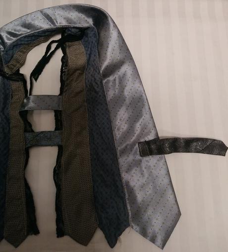 Karnevalová vesta strieborná, misto seta, xs,