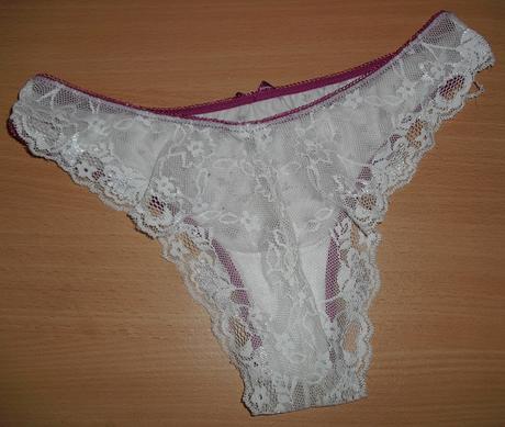 Romanticke kvietkovane nohavicky, s