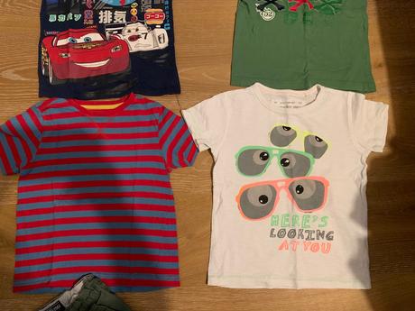 Krasne tricka, h&m,110