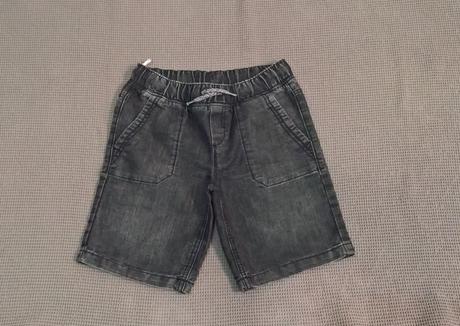 Šortky, c&a,140