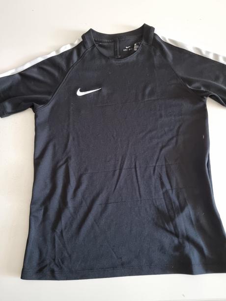 Nike tricko, nike,140