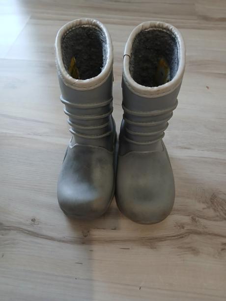 Snehule sivé 22ky, 22