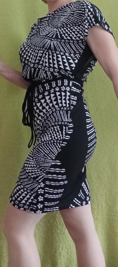 Krásne pohodlné šaty (už s poštovným), s