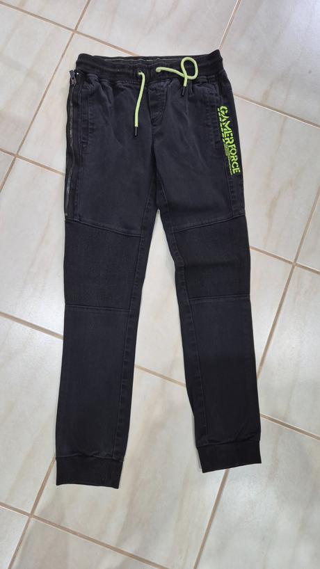 Nohavice, chapter young,164