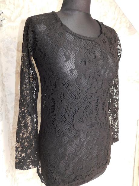 Pekna čipkovana bluzka, zara,36