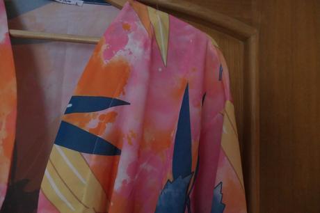 Krasny,vzdusny,farebny letny kardigan uni,