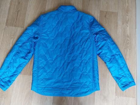 Prechodná bunda, chapter young,m