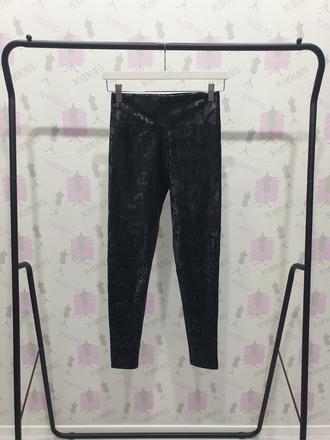 Štýlové legíny s, s