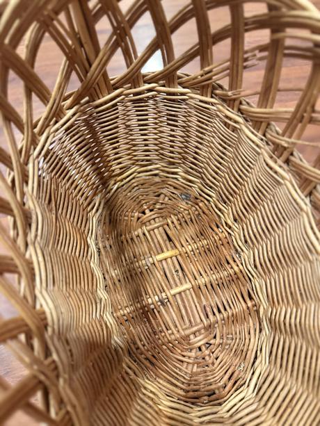 Veľký prútený košík pevný, 