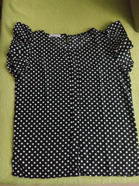 Blúzka s volánikovými rukávmi, s