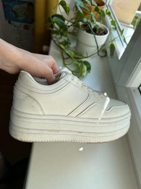 Tenisky na platforme, 40