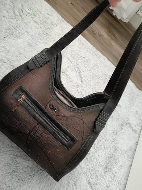 Anekke kabelka, anekke