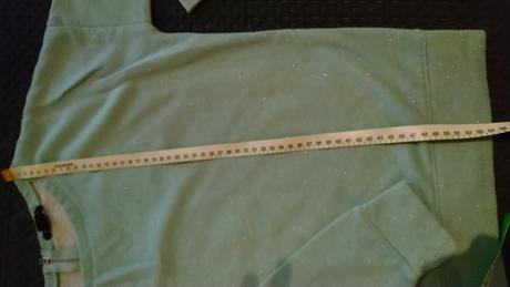 Svetrík a tričko s, amisu,s