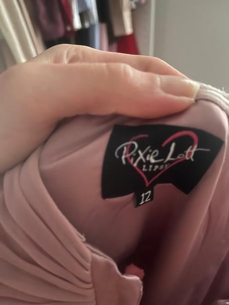 Spolocenske šaty m, m