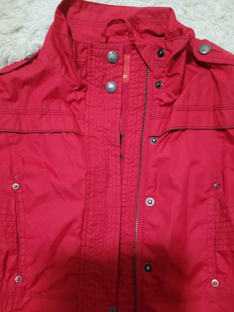 Bundicka cervena, s.oliver,140