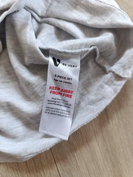 Chlapčenské tričko, 92