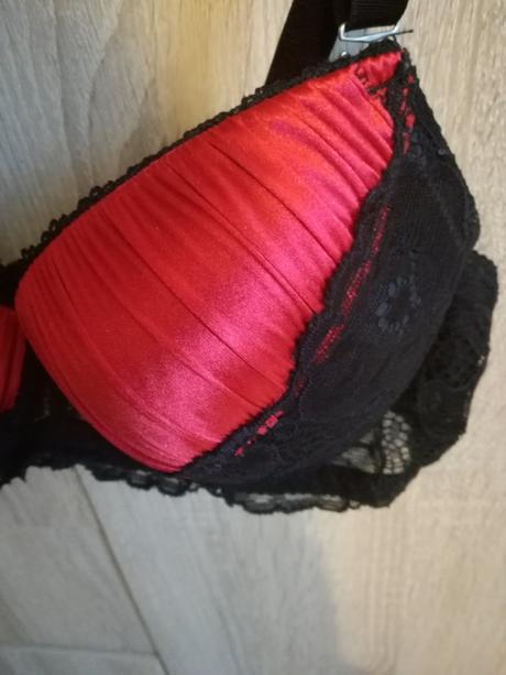 Podprsenka, lemila,85d