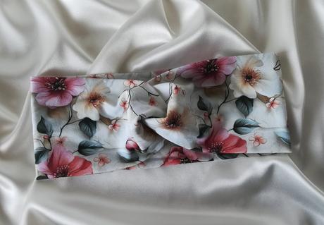 Čelenka úpletová, twist- vpredu prekrížená,