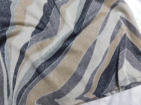 Pekne mini saty/predlzeny top, warehouse,38