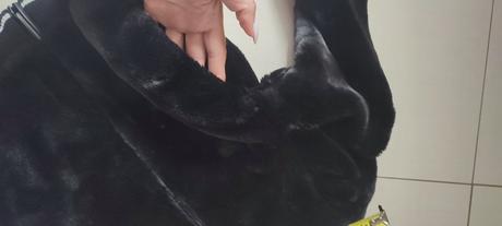 Chlpatá bunda, name it,140