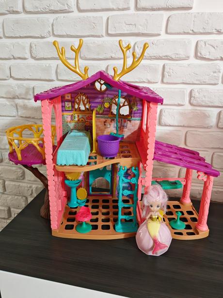 Domček pre lesné vily, 