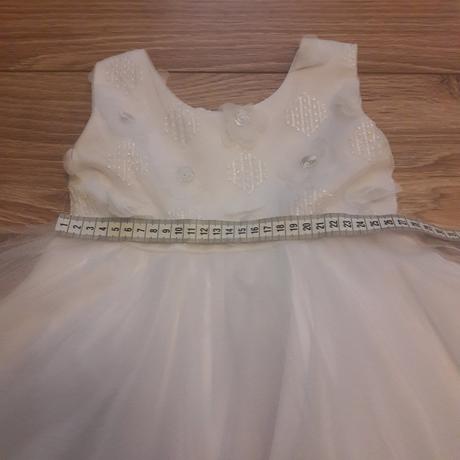 Dievčenské spoločenské šaty, 