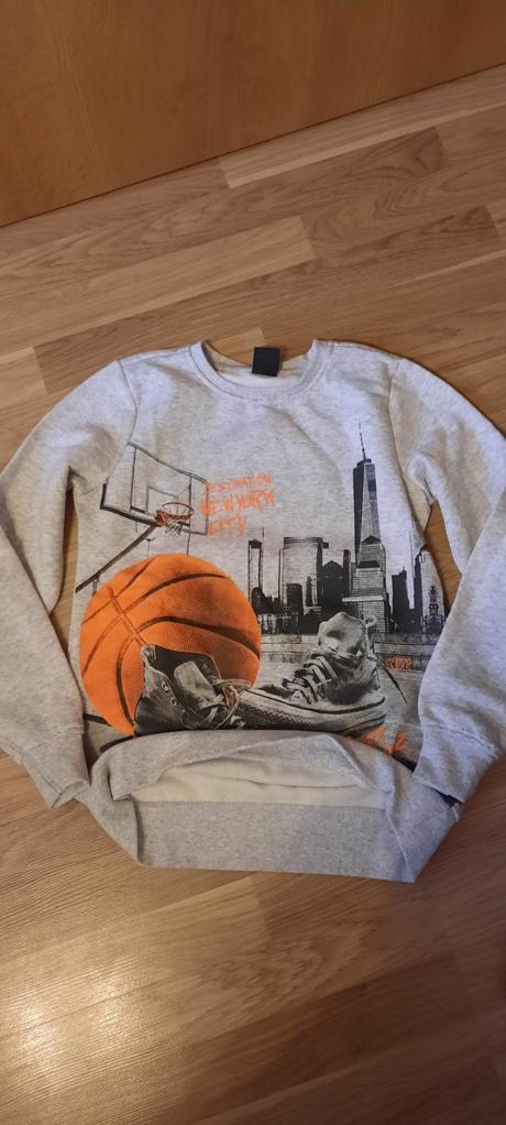 Zateplena mikina c.146/152, takko,146