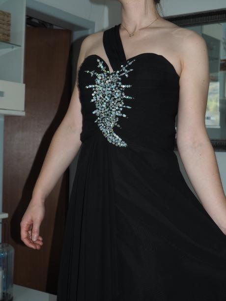 Spoločenské šaty s, s