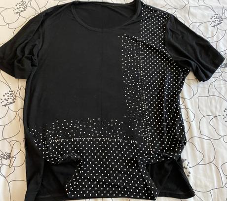 Kvalitné tričko s guličkami a kamienkami o&s v. xl, xl