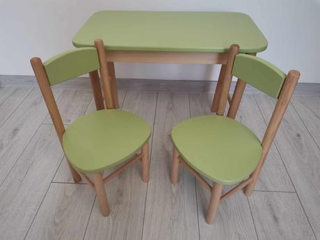 Detský stolík s dvomi stoličkami-buk, 
