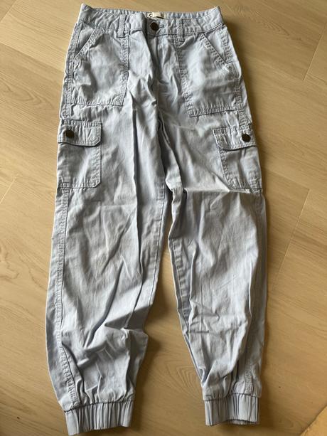 Kapsáče, reserved,134