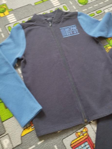 Tepláková súprava, decathlon,140