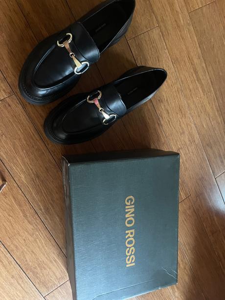 Kožené topánky, gino rossi,41