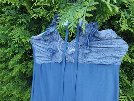 Romantické šaty s čipkou, s