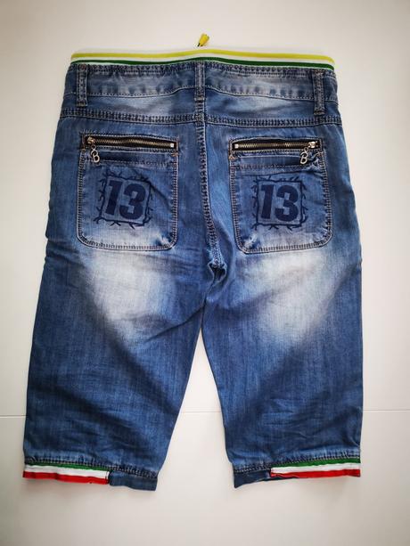 Krátke nohavice, 30