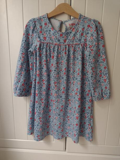 Šaty z tchibo, tchibo,104