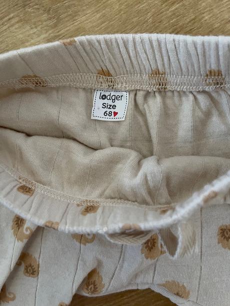 Legíny lodger, lodger,68