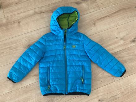 Modrá bunda, reserved,122