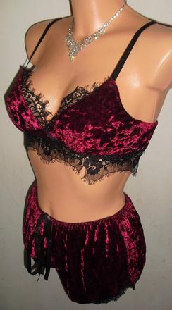 Luxusny zamatovy sexy setik, s