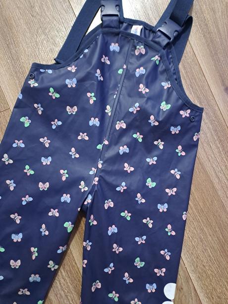 Nohavice do dažďa, topolino,104