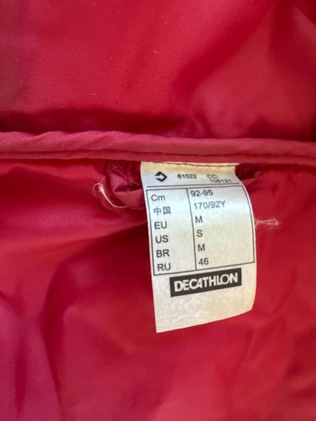 Decathlon turistická budna, decathlon,s