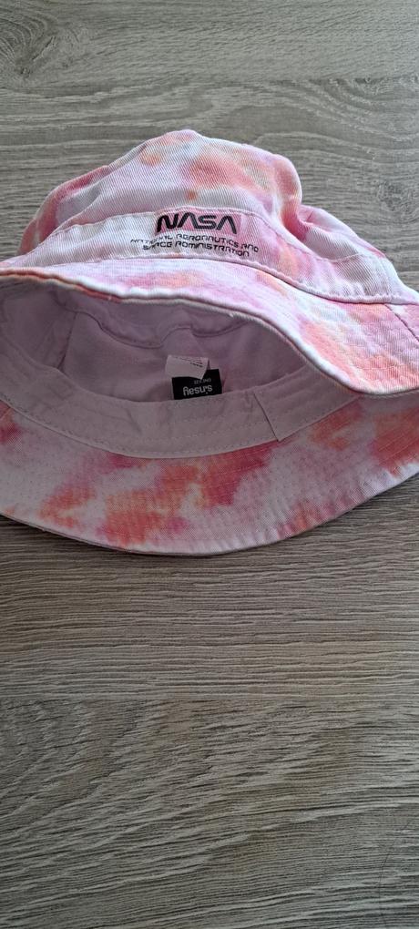 Klobuk nasa, sinsay,134