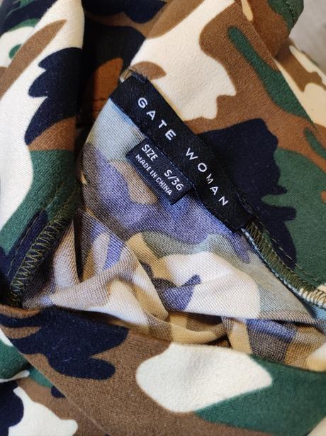 Dlhá sukňa s, gate,s